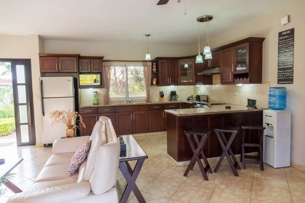 Beautifully Italian Designed Villa view 5