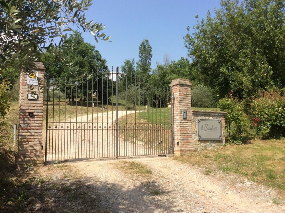 Photo 25
