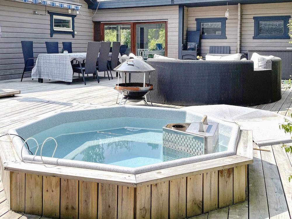 4 Person Holiday Home in Rejmyre-by Traum view 2