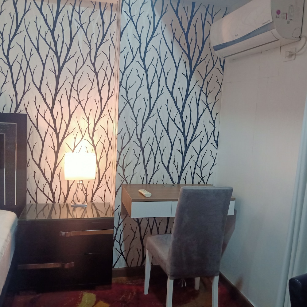 Venice Residence Tower Allesandro view 2