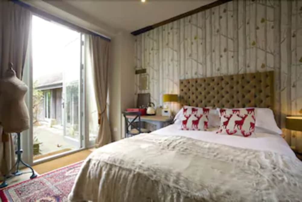 Melksham Vacations - The Pear Tree Inn - Property Image 36