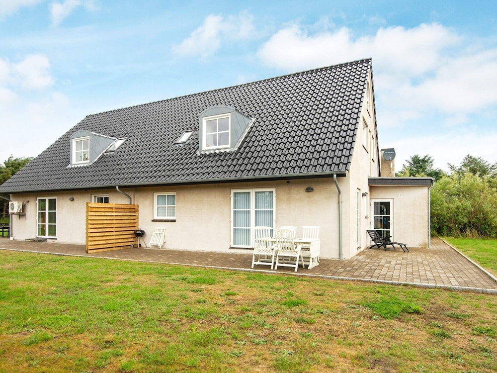 8 Person Holiday Home in Harboore view 4