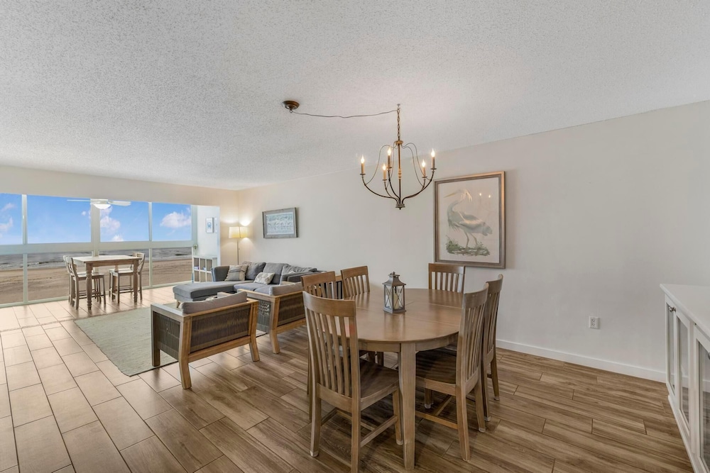 Edgewater West 65