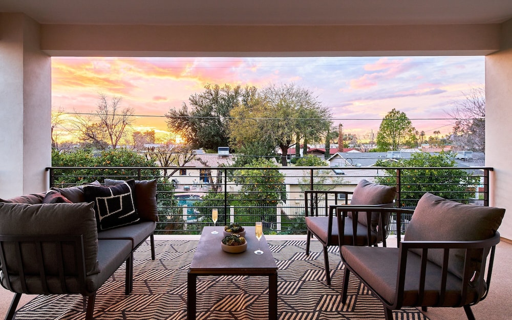 Luxe-boho House-heated Pool-camelback Mountain