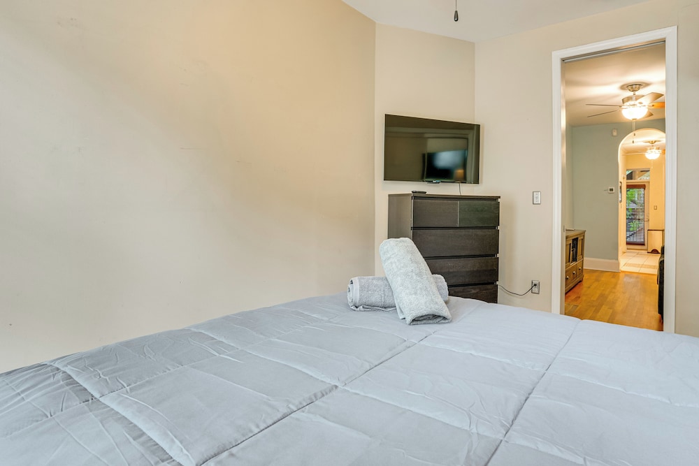 Walk to Washington St: Hoboken Apt w/ Balcony!