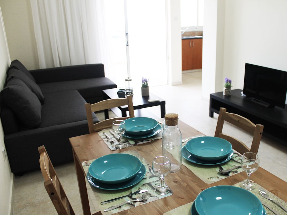 Island Time Holiday Apartment view 4