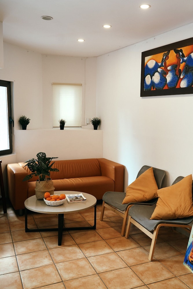 LOFT APART & HOSTAL Group