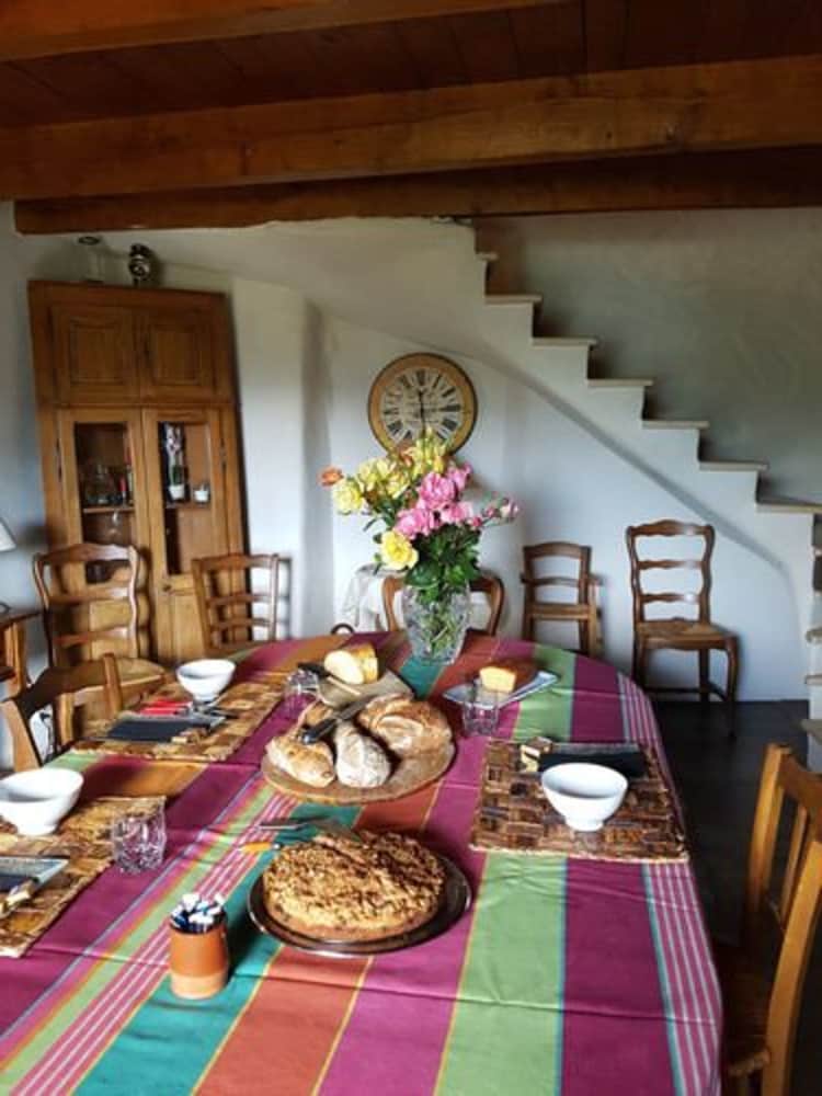 LA TERRASSE DE PEYRE