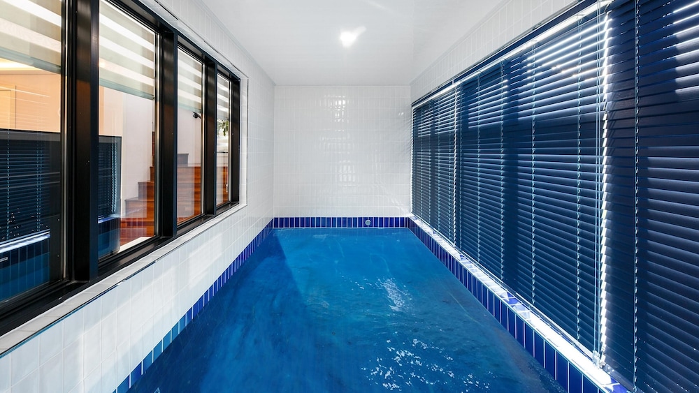 Gosung Shalala Private Pool & Spa Villa - Image 3