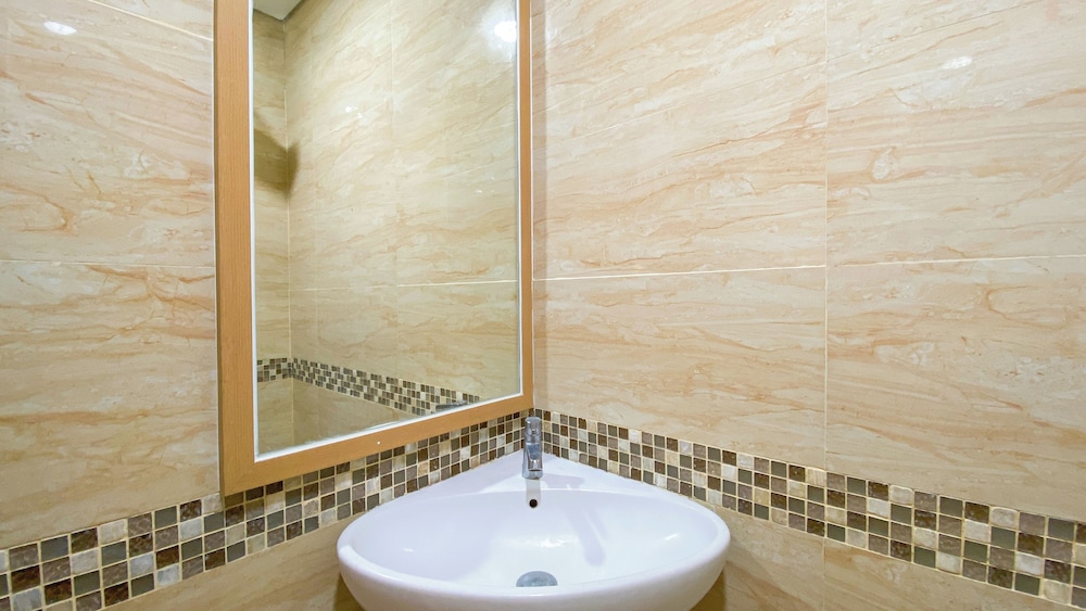 Relaxing and Homey Studio Apartment at B Residence