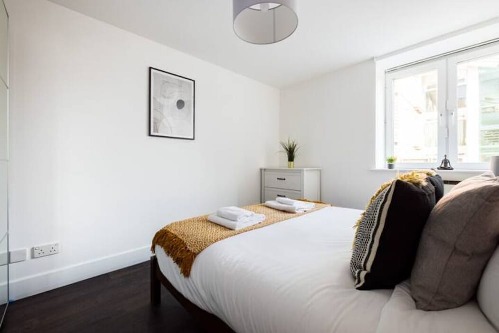 1-Bed Flat in Vibrant Lambeth
