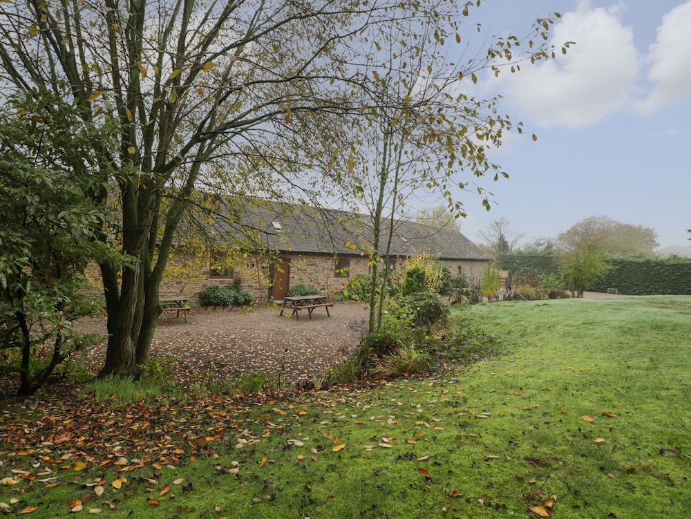 Honeysuckle Cottage