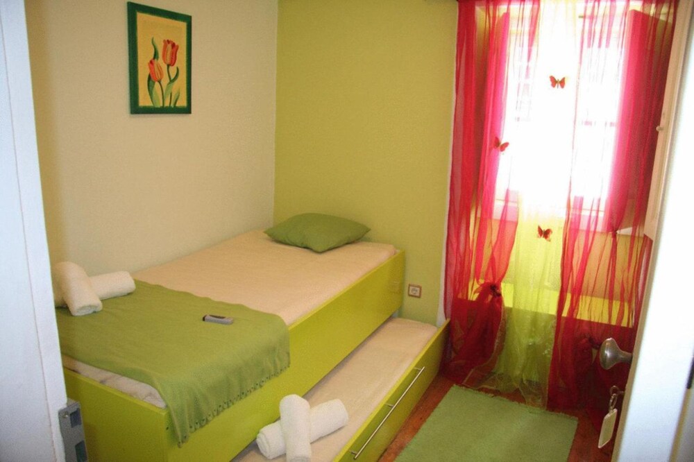 Serra da Estrela Seven Rooms 3 Suites Villa In s
