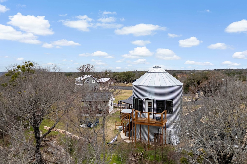 Rural Retreat w/ Water View! 9 Mi to Dtwn Granbury