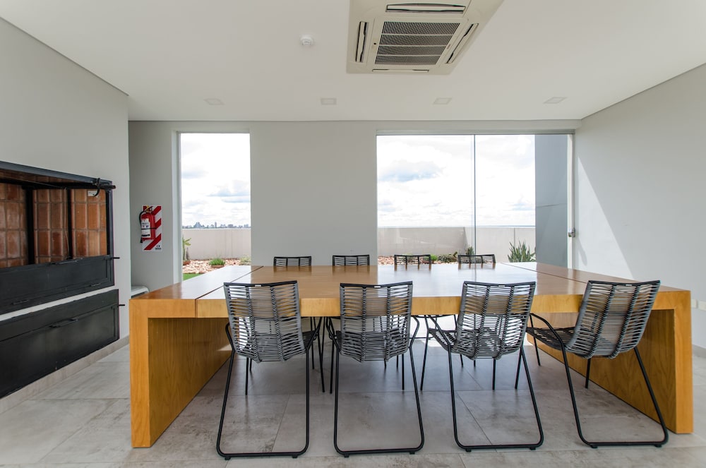 meeting & event spaces