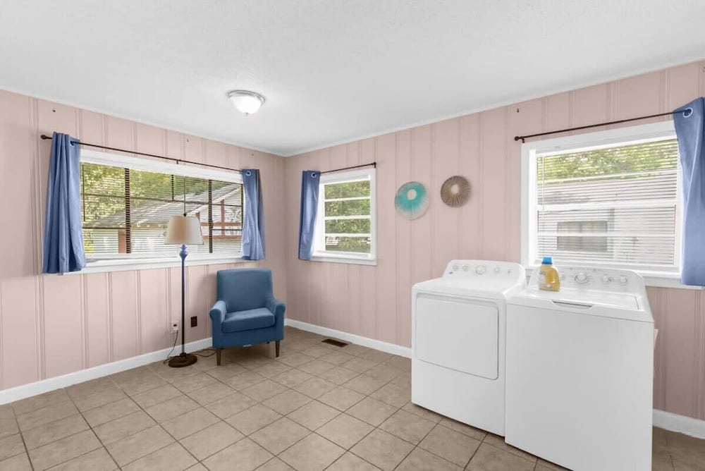 57th Blushing Bungalow