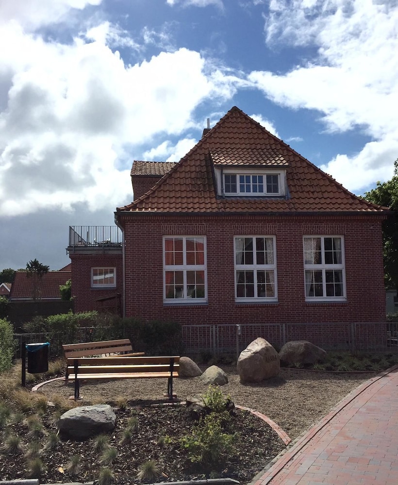 Alte Schule Greetsiel view 3