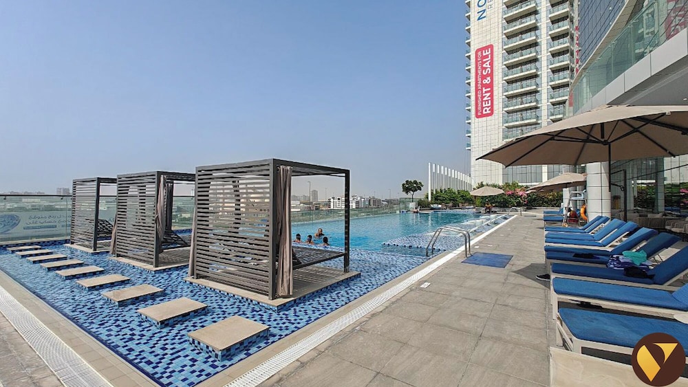 Vogue JVT Novotel Balcony Pool & Gym