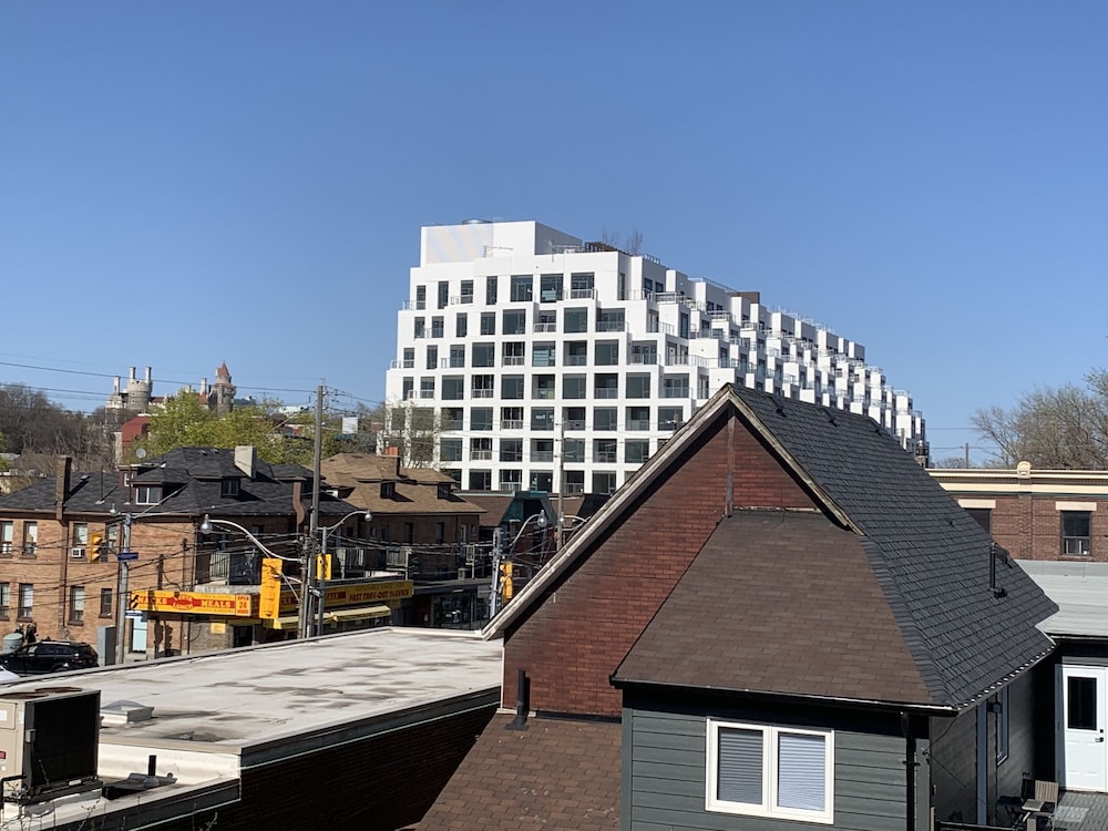 Annex Loft Suites - Image 2