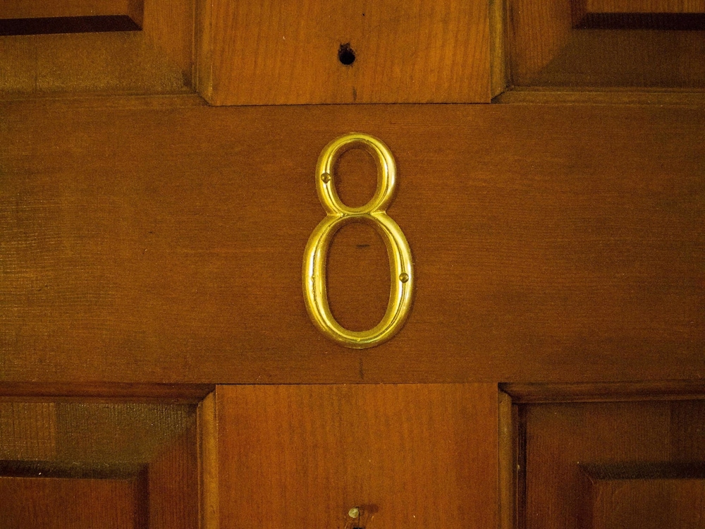 The Stagecoach Inn Bed & Breakfast and Five20 Social Stop