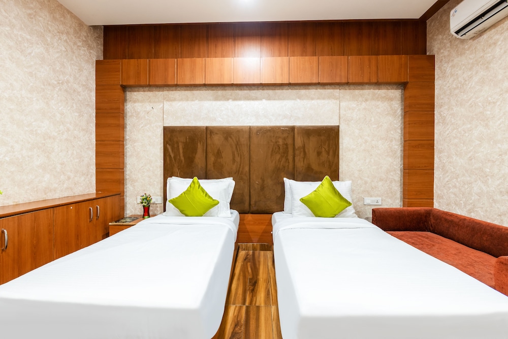 The global hotel by golden place