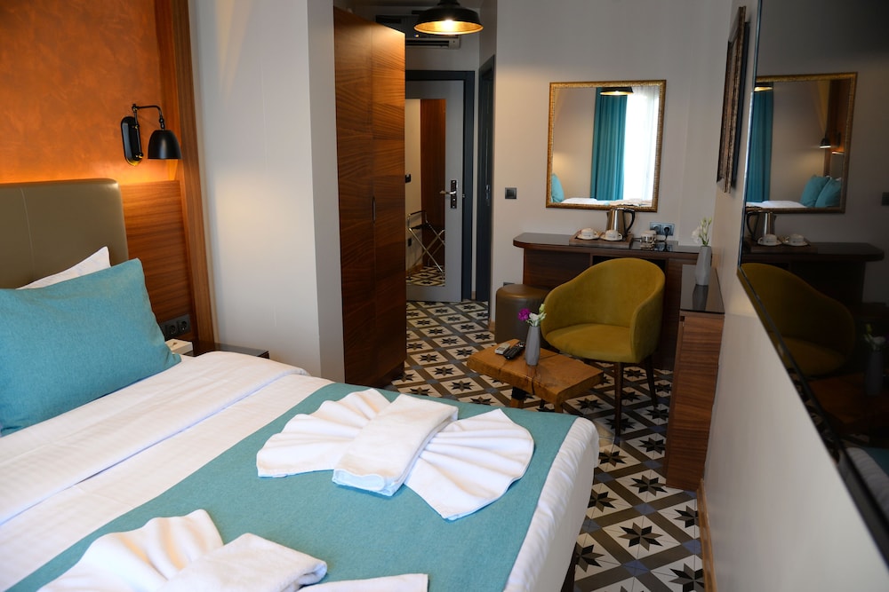 Pera Luna Residence - Özel Sınıf - Image 56