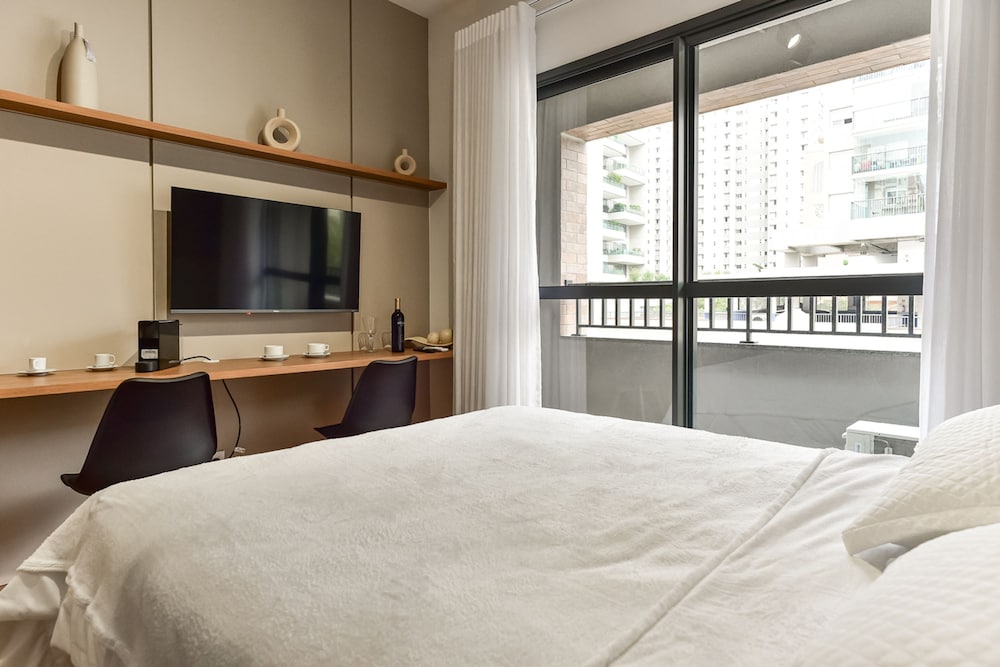 Studio Moderno c Academia a 800m do Metr Brooklin