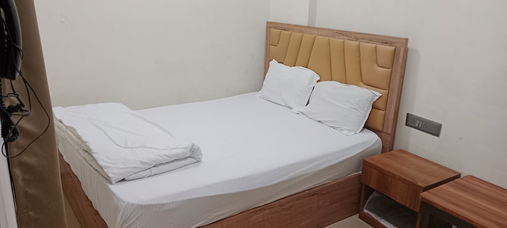 Hotel Akshay