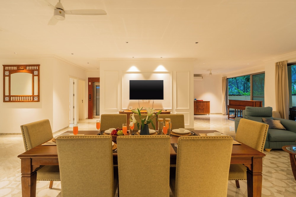 Kensho Daisy 5BHK