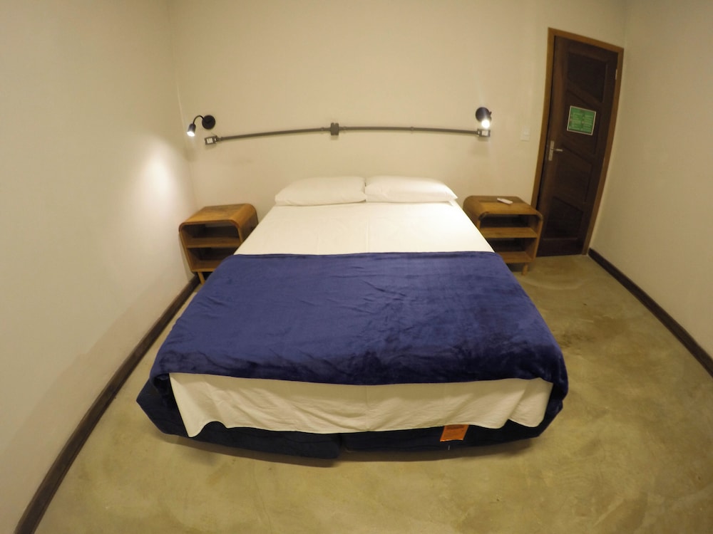 Local Hostel Novo Airão