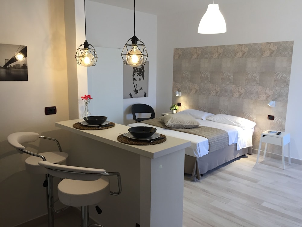 Modica Vacations - Casa Albergo Portale Pirrera - Property Image 1
