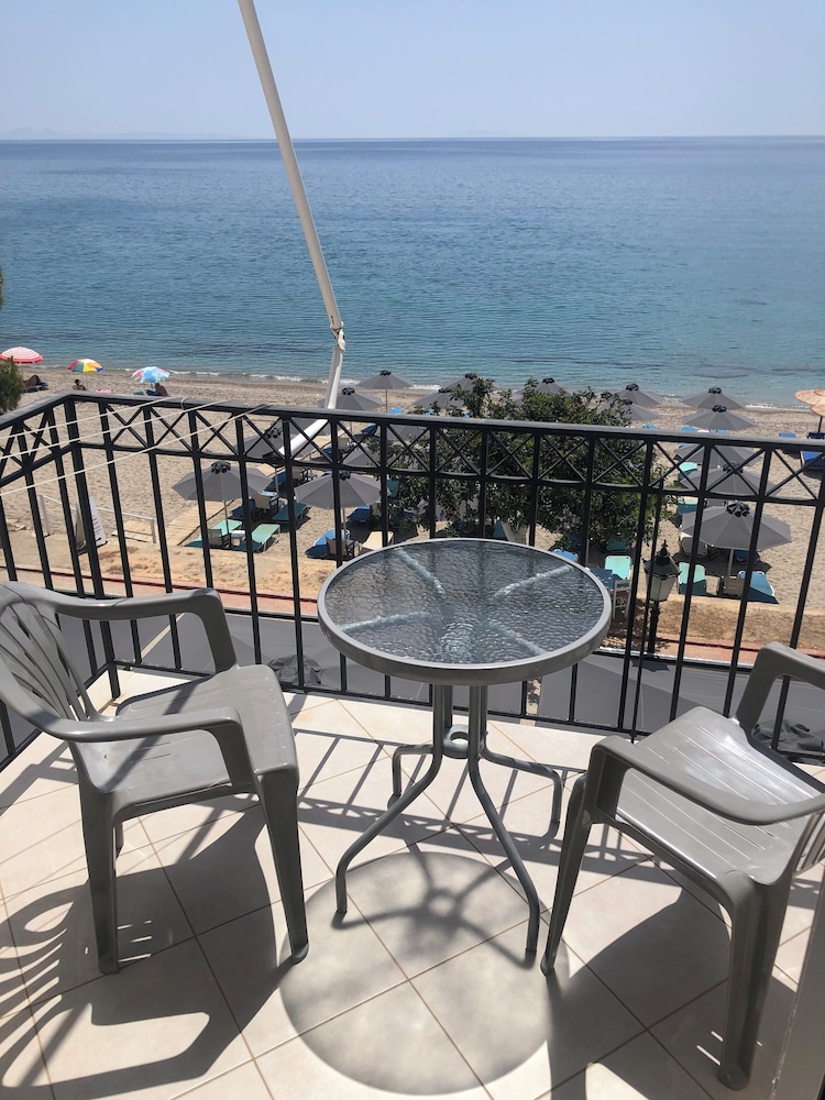DIMITRA ROOMS