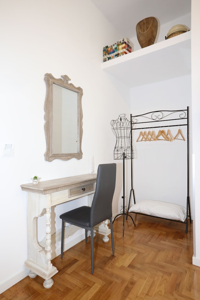 Unique Luxury Apartment and Rooms