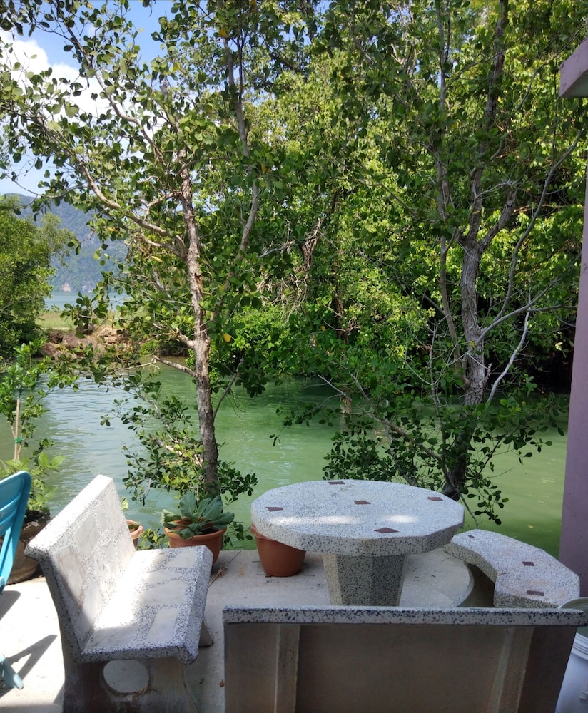 Mhontong Homestay view 5