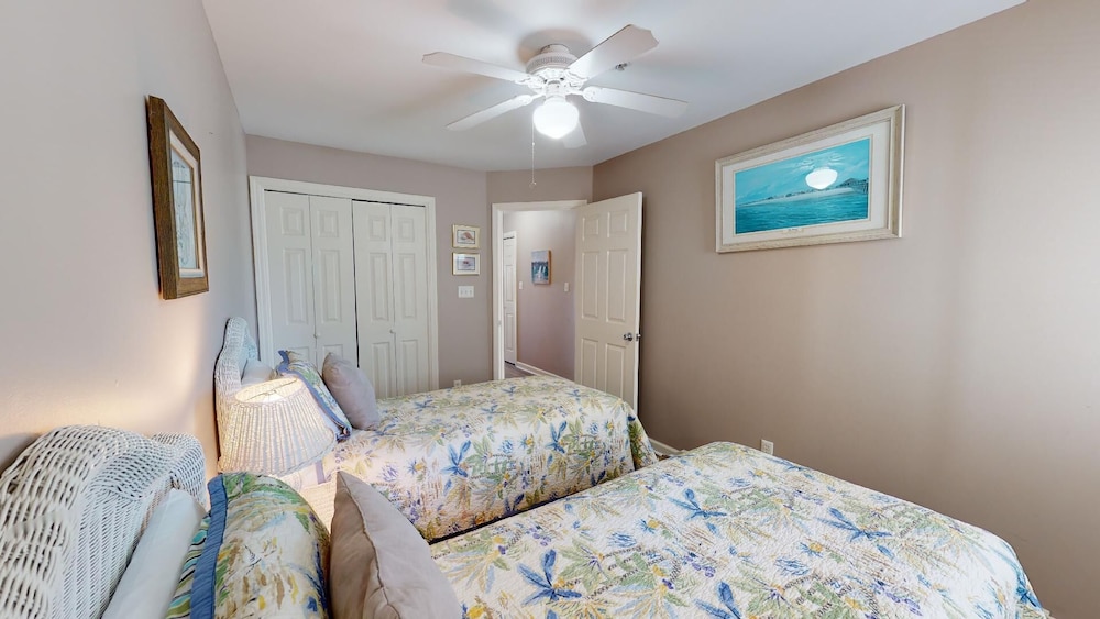 South Beach Ocean E by Tybee Vacation Rentals