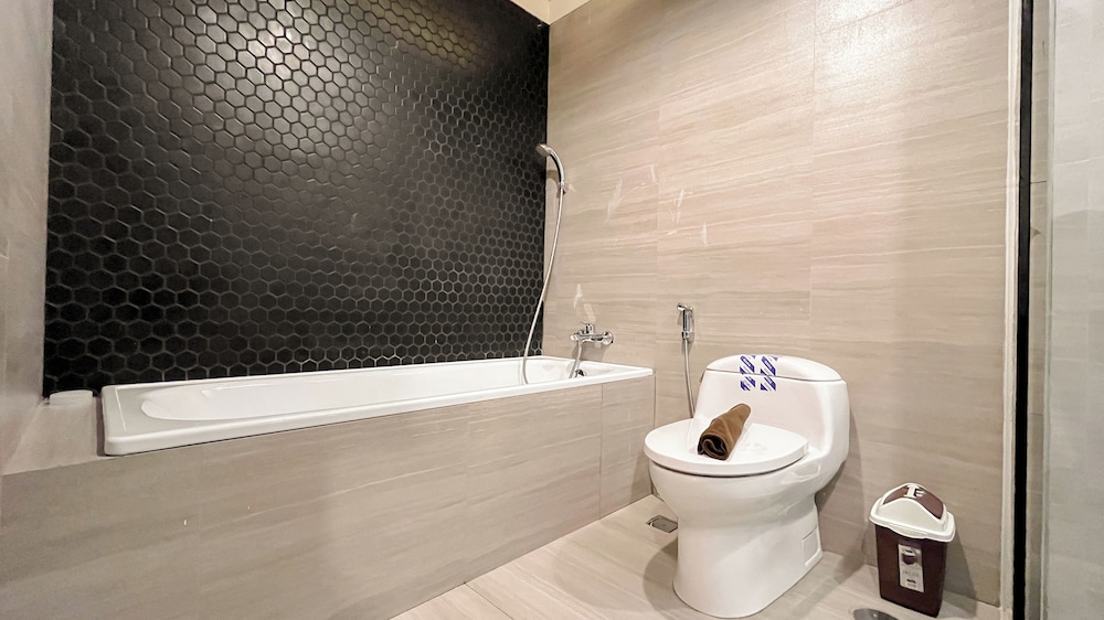 Modern And Stylish 2Br (No Kitchen) Apartment At Skales Residence Nusa Dua Bali