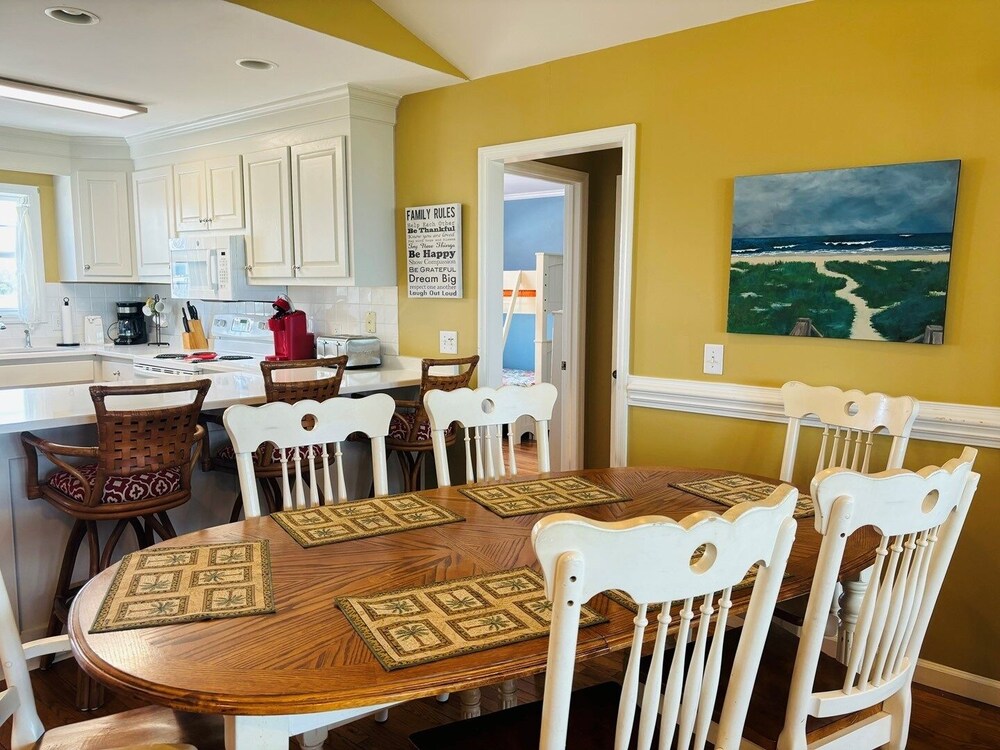 Sea Biscuit - 4 Br Home