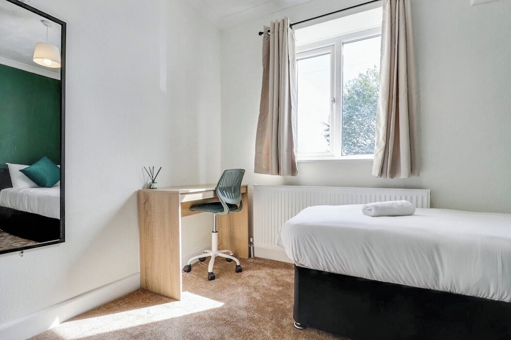 Modern 3bed Escape - Work&relax - Free Parking