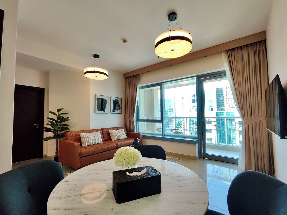 Lux BnB I 29 BLVD Burj & Fountain Views