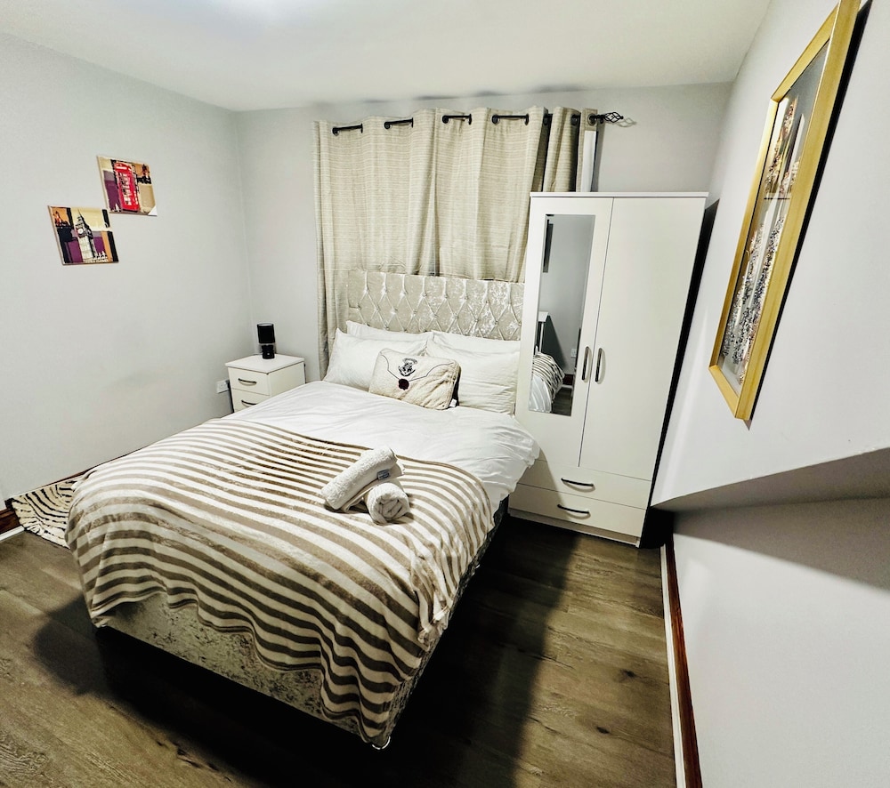 Heathrow roomzzzz B&B