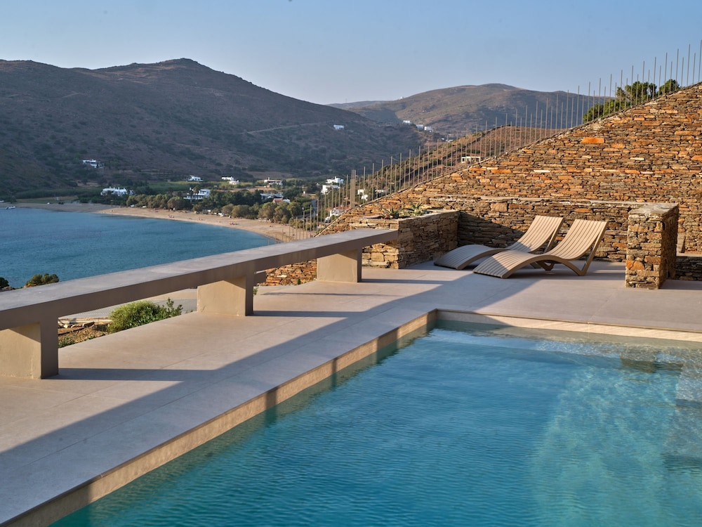 Big Blue Villas II - Andros