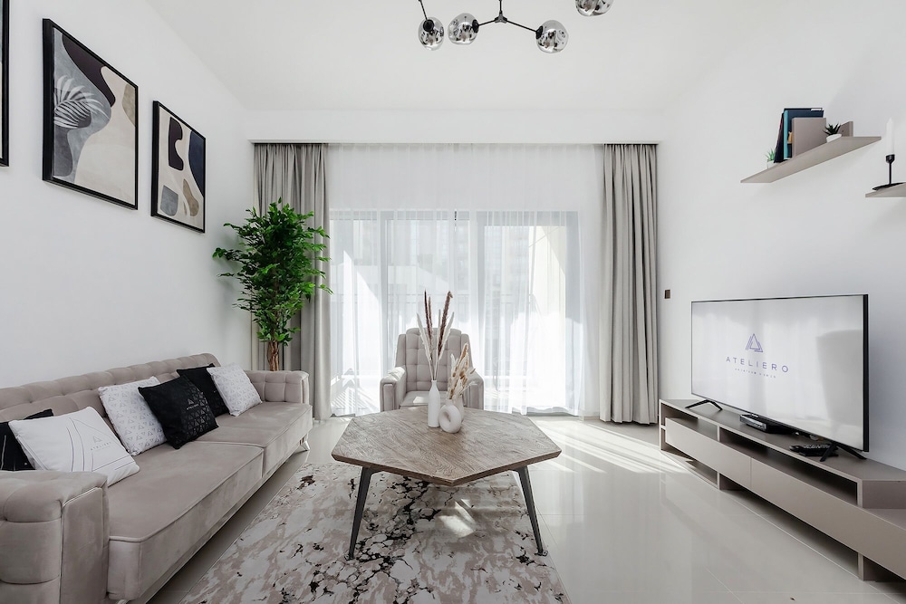 Wonderful Apartments in Icon Bay