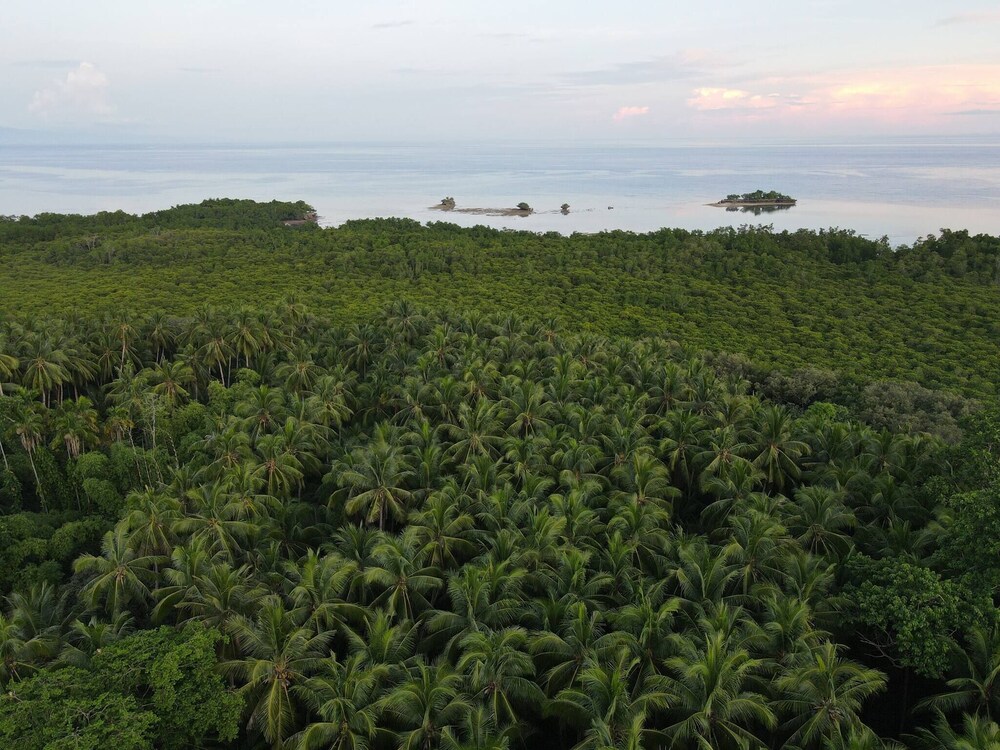 Balcon - Exclusive Private Villa in Camotes Island, Cebu, Philippines