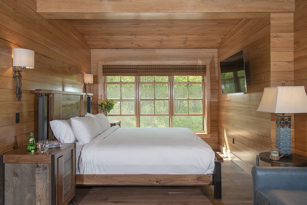 The Mountain Top Inn & Resort