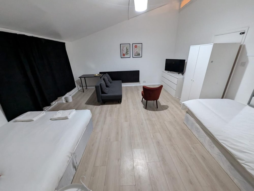 Nest And Limited