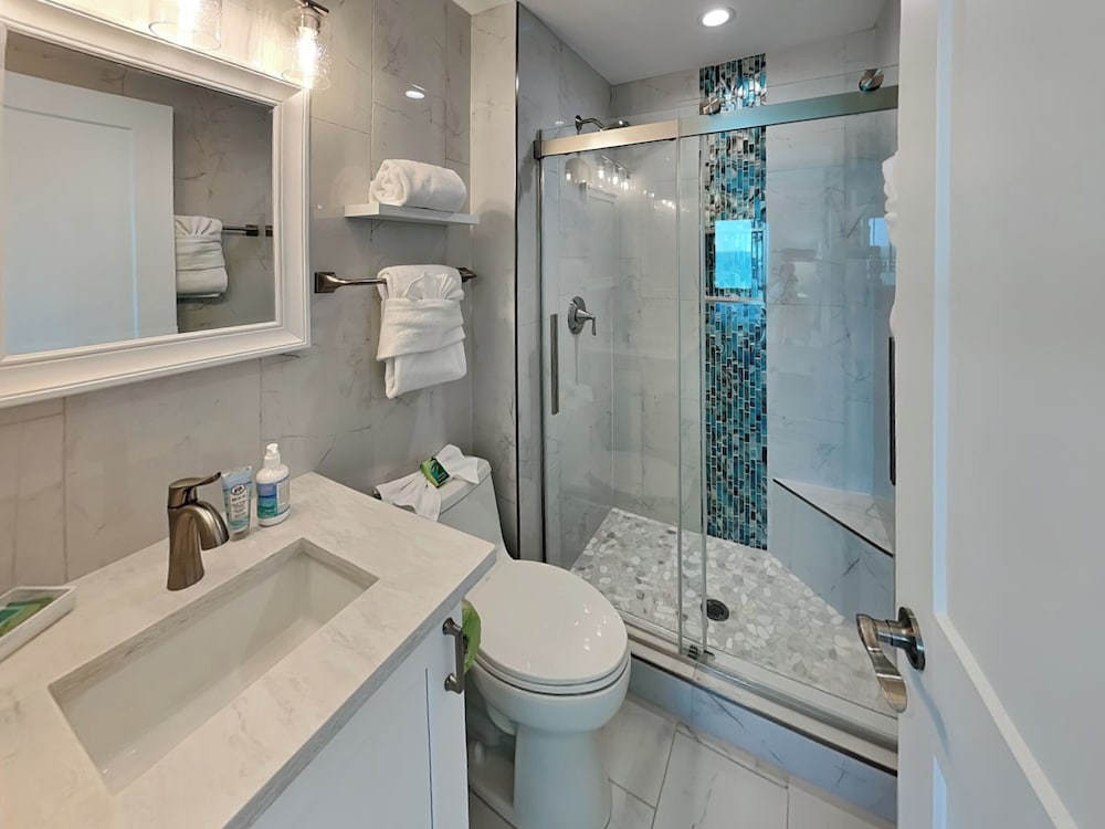 Seaside 5 by Distinctive Beach Rentals