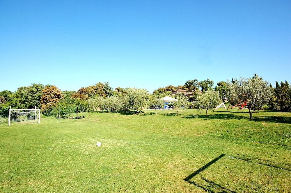 Photo 40