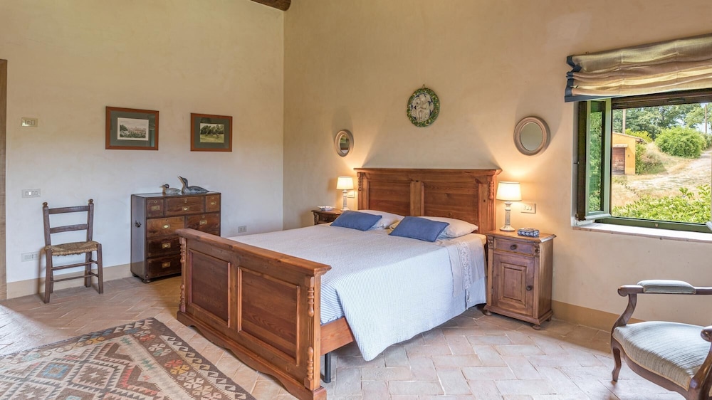 Casale Piattini 10 in Massa Bassa view 5