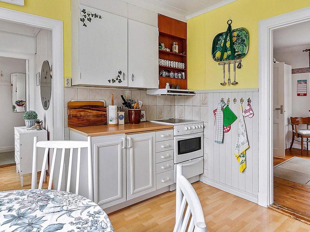 7 Person Holiday Home in Bruzaholm-by Traum