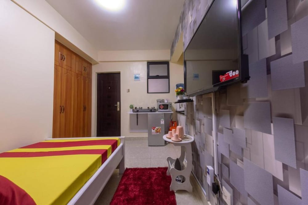 Stay.Plus Kileleshwa Executive Studio view 2